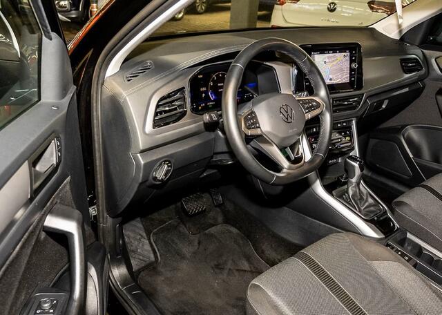 Volkswagen T-Roc 1.5 TSI ** LED, VIRTUAL, CLIMA, ACC, APPLE, SPIEGEL-PACK, 18-inch LMV ** 1e EIG - UNFALLFREI ** ** INFORMEER OOK NAAR ONZE AANTREKKELIJKE FINANCIAL-LEASE TARIEVEN **