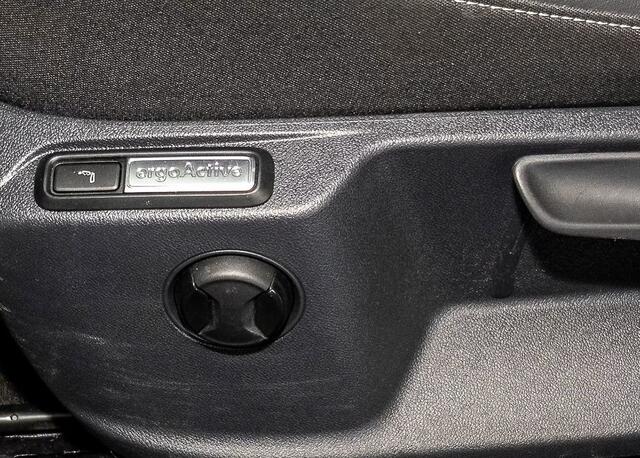 Volkswagen T-Roc 1.5 TSI ** IQ-LED, VIRTUAL, CLIMA, ACC, CAMERA,, KEYLESS / ALARM, 19-inch LMV ** 1e EIG - UNFALLFREI ** ** INFORMEER OOK NAAR ONZE AANTREKKELIJKE FINANCIAL-LEASE TARIEVEN **