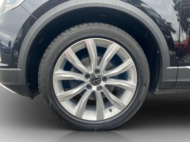 Volkswagen T-Roc 1.5 TSI ** IQ-LED, VIRTUAL, CLIMA, ACC, CAMERA,, DODE HOEK, 18-inch LMV ** 1e EIG - UNFALLFREI ** ** INFORMEER OOK NAAR ONZE AANTREKKELIJKE FINANCIAL-LEASE TARIEVEN **