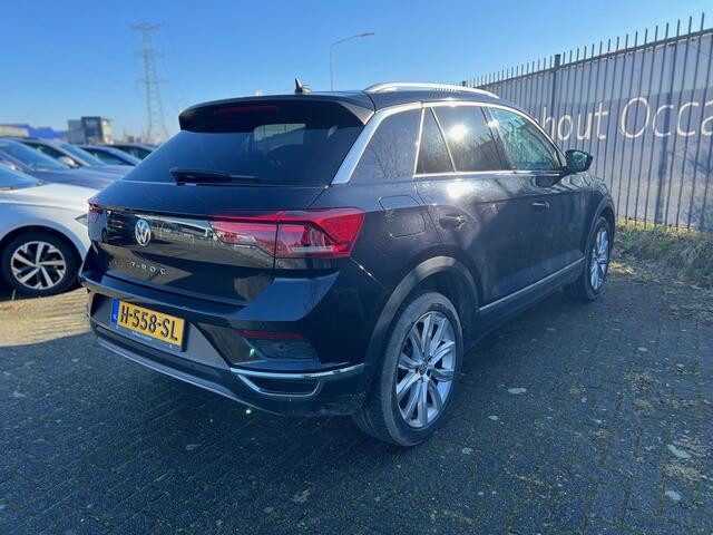 Volkswagen T-Roc 1.5 TSI 150pk DSG Sport Navigatie LED