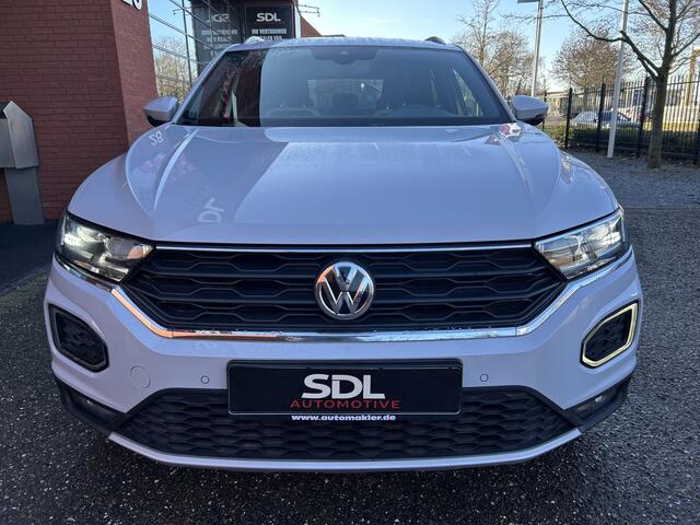 Volkswagen T-Roc 2.0 TSI 4Motion Sport Business R // FULL LED // NAVI + CARPLAY // ADAPTIVE CRUISE // PDC V+A // SFEERVERLICHTING // ELEK. KOFFERKLEP // STOELVERWARMING
