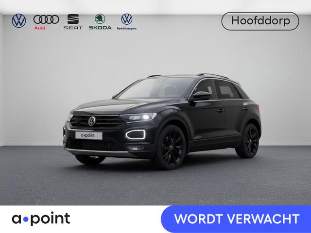 Volkswagen T-Roc 1.5 TSI Sport 150 PK DSG | Navigatie | Black Style pakket | Parkeercamera |