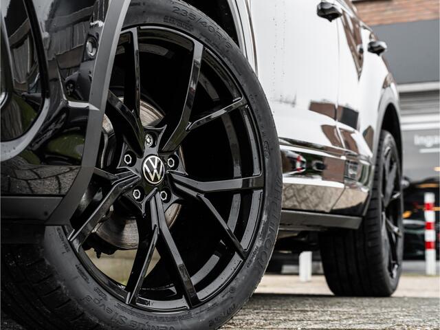 Volkswagen T-Roc 1.5 TSI R-Line PANO 19 INCH IQ LIGHT CAMERA VIRTUAL DASH APAD CRUISE