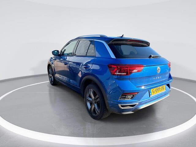 Volkswagen T-Roc 1.5 TSI 150pk DSG Sport · Camera · Elek. Achterklep · Apple/Android Car Play · Navigatie · Stoelverwarming · 18'' Inch ·