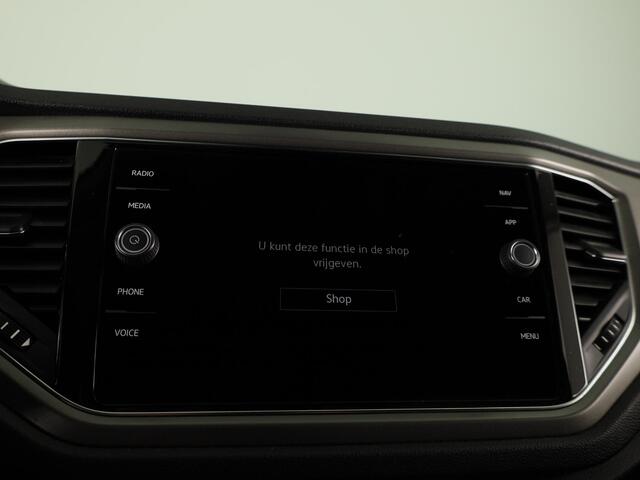 Volkswagen T-Roc 1.0 TSI Style | Parkeersensoren (Park assist) | Adaptieve cruise control | Carplay & Android auto |