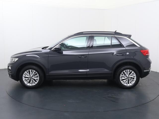 Volkswagen T-Roc 1.0 TSI Style | 110 PK | Adaptive cruise control | Airco | Lane assist |