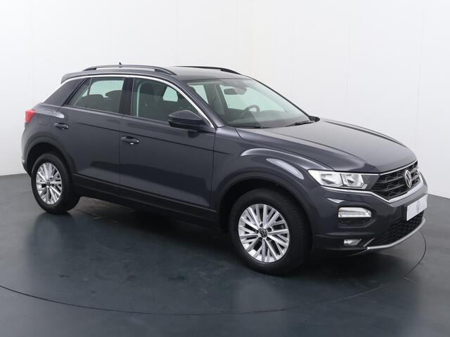 Volkswagen T-Roc 1.0 TSI Style | 110 PK | Adaptive cruise control | Airco | Lane assist |
