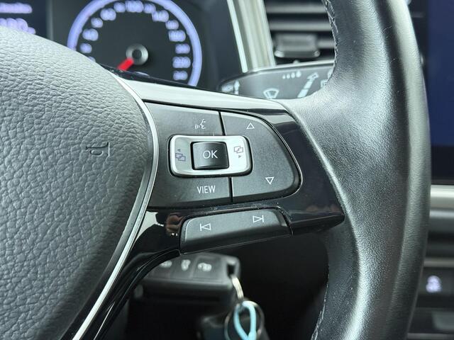 Volkswagen T-Roc 1.0 TSI Style | 110 PK | Adaptive cruise control | Airco | Lane assist |