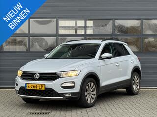 volkswagen-t-roc-1.5-tsi-sport-i-au