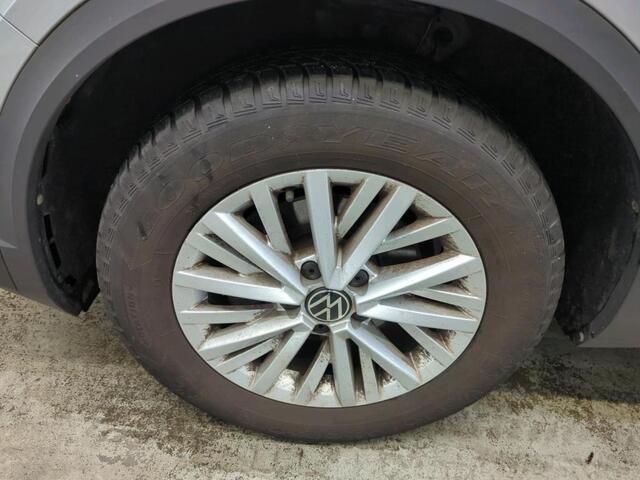 Volkswagen T-Roc 1.0 TSI Life Business Airco ECC Navi Carplay Adaptive Cruise Full LED PDC VA