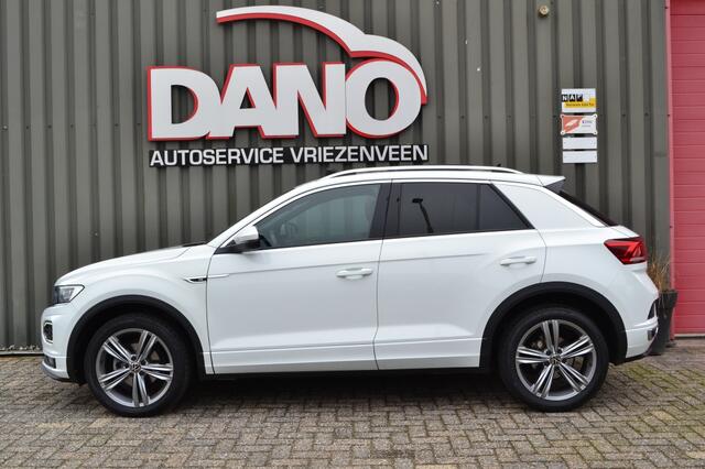 Volkswagen T-Roc 1.5 TSI DSG R-Line Pano/Camera/LED/Trekhaak