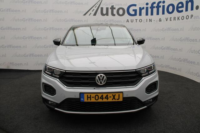 Volkswagen T-Roc 1.5 TSI Sport met licht tikje in de motor