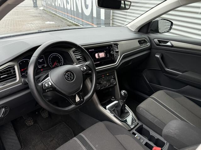 Volkswagen T-Roc 1.0 TSI Style Business | Navigatie | ACC | PDC V+A | Elekt. Kofferklep | Apple Carplay/Android Auto | RIJKLAARPRIJS INCL 12 MAANDEN GARANTIE EN BEURT