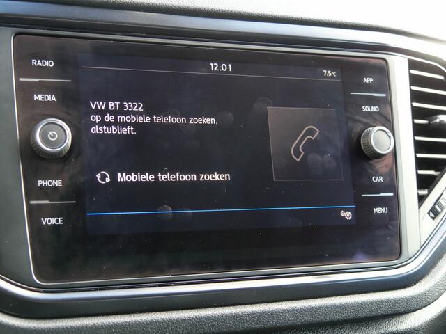 Volkswagen T-Roc 1.0 TSI 116PK Style | TREKHAAK | CARPLAY |