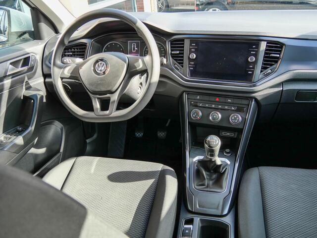 Volkswagen T-Roc 1.0 TSI 116PK Style | TREKHAAK | CARPLAY |