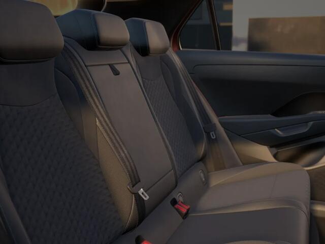 Volkswagen T-Roc R-Line First Edition 1.5 eTSI 150 PK 7 versn. DSG · Assistance Pakket · Black Style Pakket · Multimedia Pakket · Trekhaak