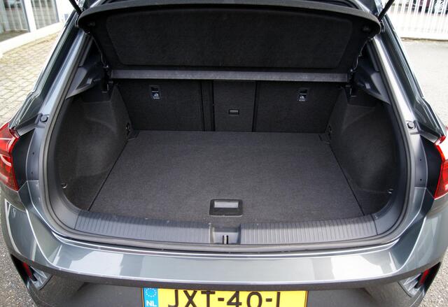 Volkswagen T-Roc 1.0 TSI R-Line Navi,Camera,Cruise,Pdc,RIJKLAARPRIJS!!