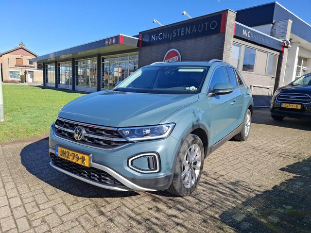 Volkswagen T-Roc 1.5 Style Automaat, Climatronic, Digitaal Ins