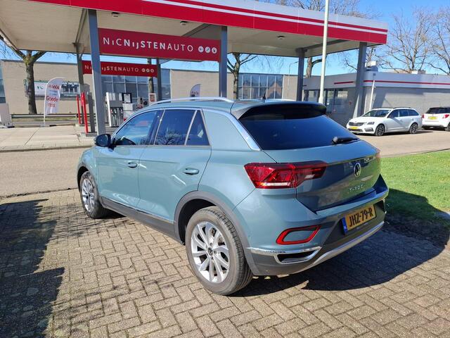 Volkswagen T-Roc 1.5 Style Automaat, Climatronic, Digitaal Ins