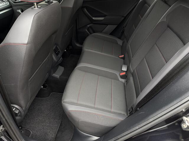 Volkswagen T-Roc 1.5 TSI Sport Automaat / Carplay / Navi / 18" LM / Adap. Cruise. / Parkeersensoren v+a