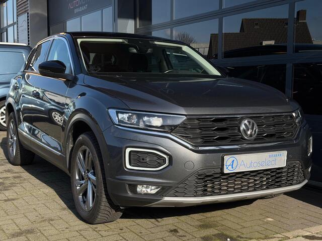 Volkswagen T-Roc 1.5 TSI Style Navi Camera LED
