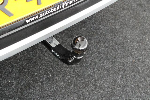 Volkswagen T-Roc 1.5 TSI 150pk DSG Style Trekhaak Camera Virtual Cockpit App-Connect