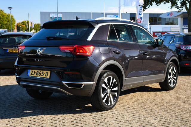 Volkswagen T-Roc 1.5 TSI Stylem APPLE CARPLAY/ CRUISE CONTROL/ PDC