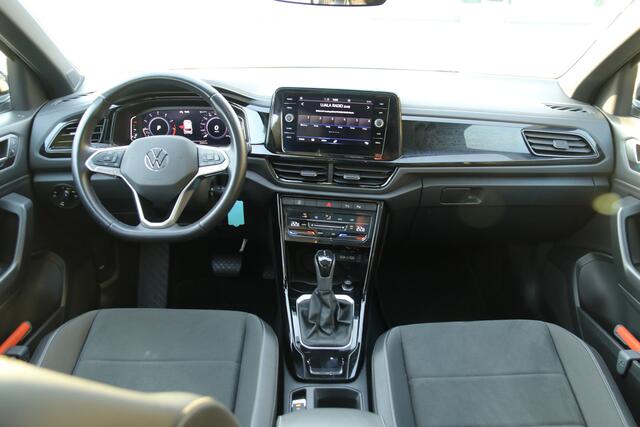Volkswagen T-Roc 1.5 TSI Style / Apple car play / Cruise / Panodak