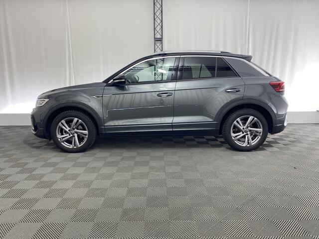 Volkswagen T-Roc 1.5 TSI R-Line Edition Automaat | Apple carplay | Trekhaak | ErgoActiv stoel | Camera | Parkeerhulp