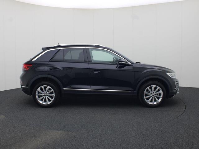 Volkswagen T-Roc 1.5TSI/150PK Style DSG · Navigatie · Apple/Android Car Play · Trekhaak · Stoelverwarming · Garantie tot januari 2027