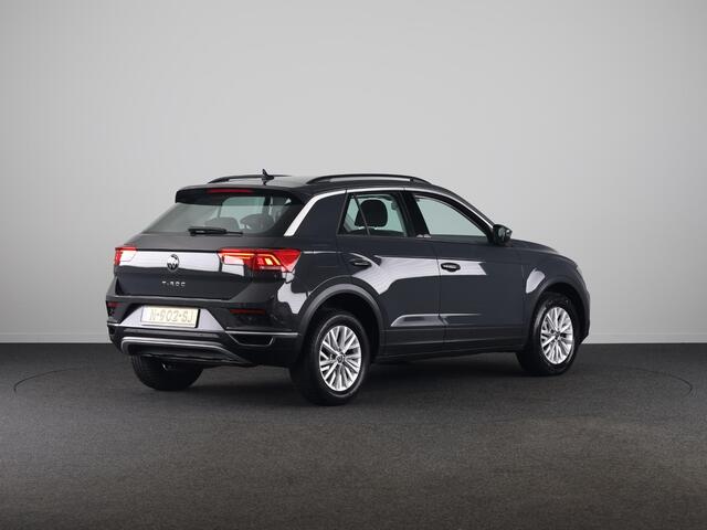 Volkswagen T-Roc 1.0 TSI Style | Parkeersensoren voor en achter | Cruise controle adaptief | Apple Carplay en Android auto |