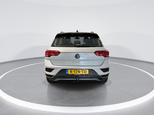 Volkswagen T-Roc 1.0 TSI 110pk Style · Navigatie · Trekhaak · Apple/Android Car Play · ACC · 17"Velgen · Verkeersbord Detectie ·