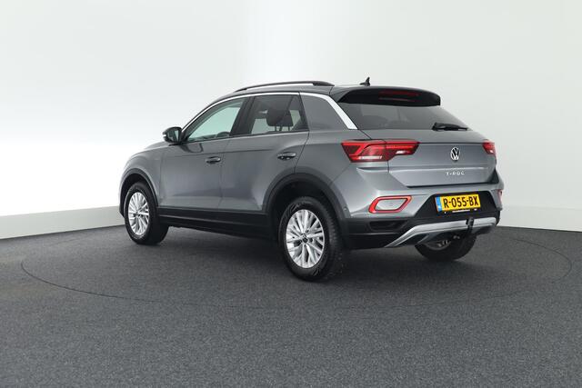 Volkswagen T-Roc 1.0 TSI 110pk H6 Life Trekhaak App-Connect