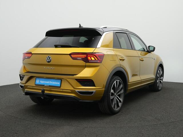 Volkswagen T-Roc 1.5 TSI 150 pk DSG Sport Business R / R-Line | Trekhaak | Achteruitrijcamera | Navigatie