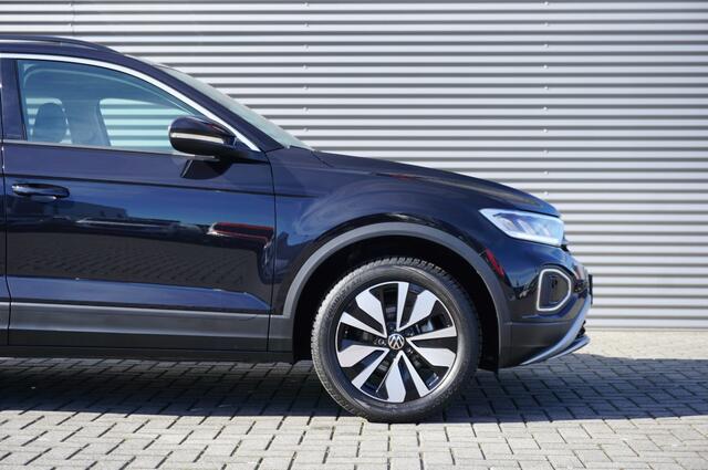 Volkswagen T-Roc 115PK Life Edition ALLSEASONS | STOELVERWARMING | PARK.SENS