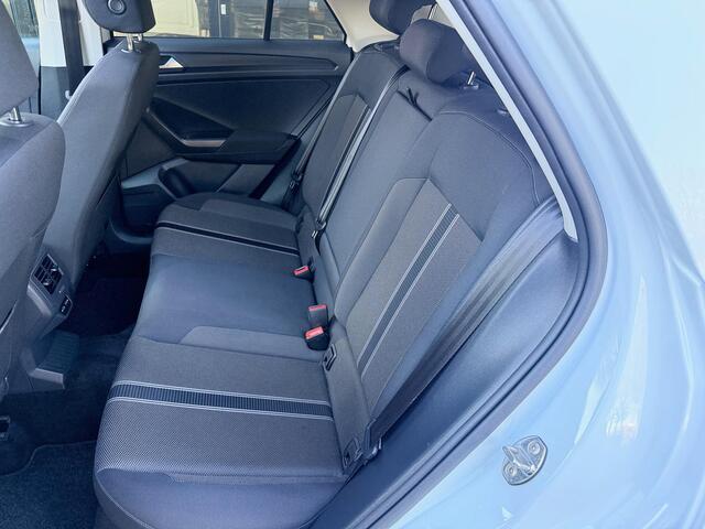 Volkswagen T-Roc 1.5 TSI Style Business