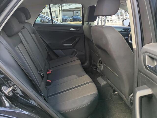 Volkswagen T-Roc 1.0 TSI 110pk Style Navigatie climatronic