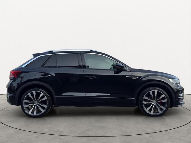 Volkswagen T-Roc 2.0 TSI 190PK 4Motion 2X R-Line Virtual Camera Dode-Hoek