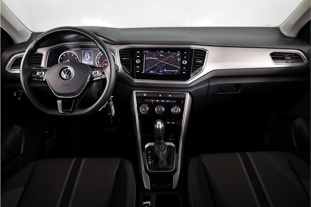 Volkswagen T-Roc 1.5 TSI Style 150 pk Automaat (DSG) | Verlengde garantie | Navigatie | Parkeersensoren | Adaptieve cruise control