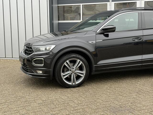 Volkswagen T-Roc 1.5 TSI Sport R-Line | Virtual | Camera | Climate | CarPlay | Dode hoek |