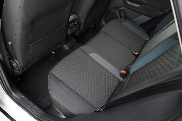 Volkswagen T-Roc 1.5TSI/150pk IQ.Drive DSG|2019|Trekhaak|Panoramadak|El.achterklep|PDC+Assist|Blindspot|Clima|Cruise+ACC|Navi