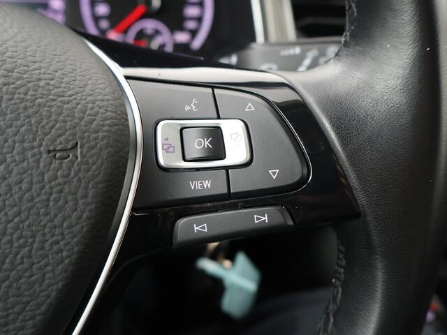 Volkswagen T-Roc 1.5 TSI Style | 150 PK | Automaat | Navigatiesysteem | Climate control |