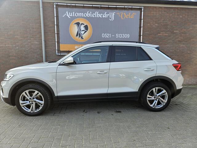 Volkswagen T-Roc 1.0 TSI Life 75 Edition