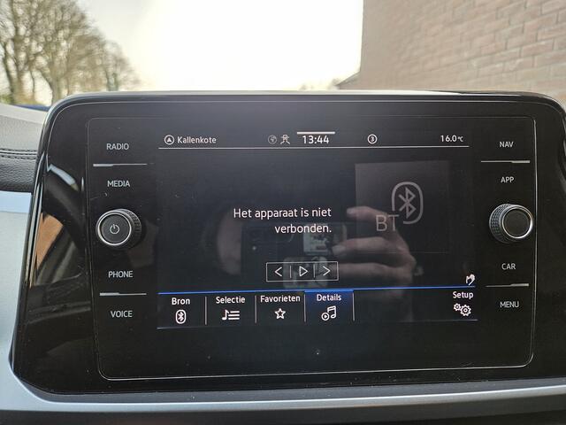 Volkswagen T-Roc 1.0 TSI Life 75 Edition