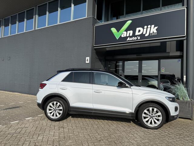Volkswagen T-Roc 1.5 TSI Sport Panodak Navi Camera El.Klep Trekhaak