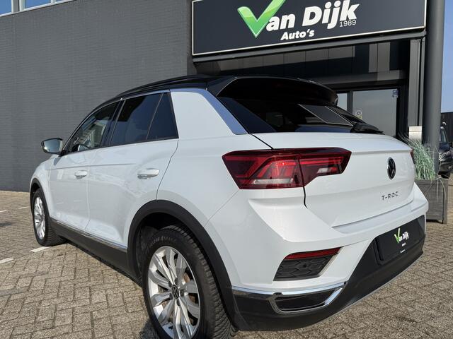 Volkswagen T-Roc 1.5 TSI Sport Panodak Navi Camera El.Klep Trekhaak