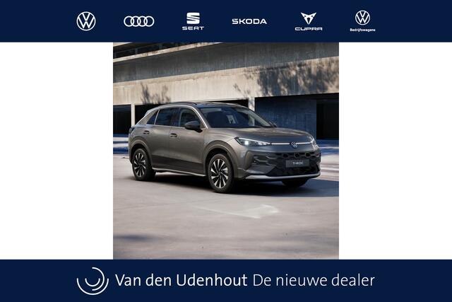 Volkswagen T-Roc 1.5 eTSI 116 7DSG Life First Edition | 'App-Connect' draadloze smartphone integratie | Automatische afstandsregeling (Adaptive Cruise Control) | Buitenspiegels elektrisch instel-, verwarm- en inklapbaar