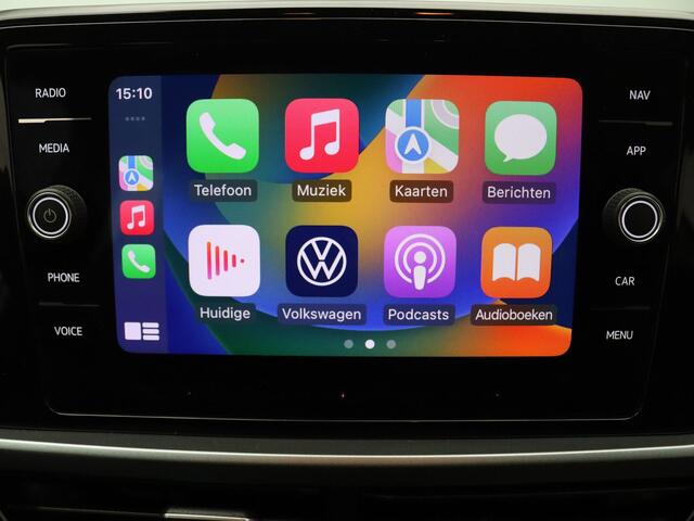 Volkswagen T-Roc 1.5 TSI Life Business Camera | Adapt. Cruise | Navi | Parkeersens. v+a