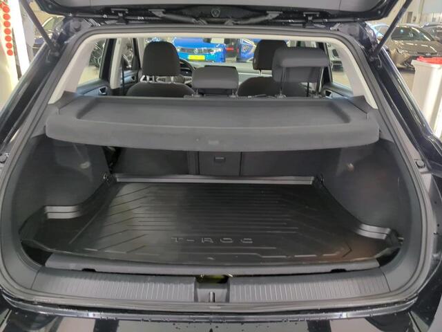 Volkswagen T-Roc 1.5 TSI Life Business
