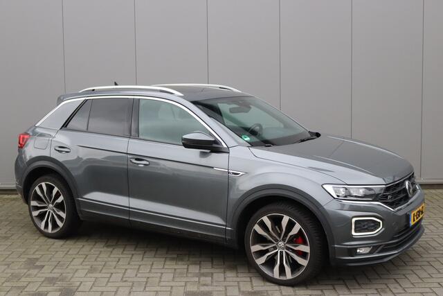 Volkswagen T-Roc 1.5 TSI 150PK Automaat Sport Business R Pano-dak/Trekhaak/Elektr.-klep/Camera/Stoelverwarming